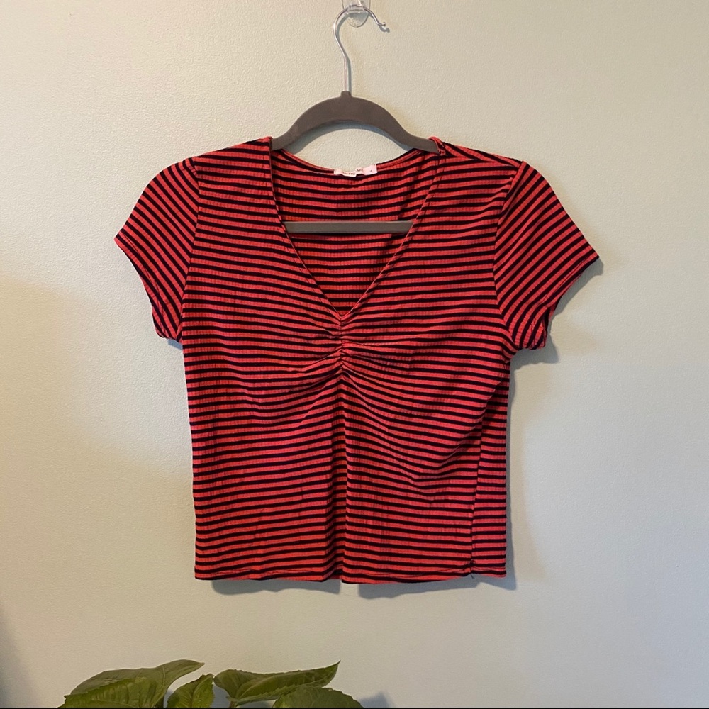 🌸4 for $10🌸 Striped Fitted Crop Top - Picture 1 of 4